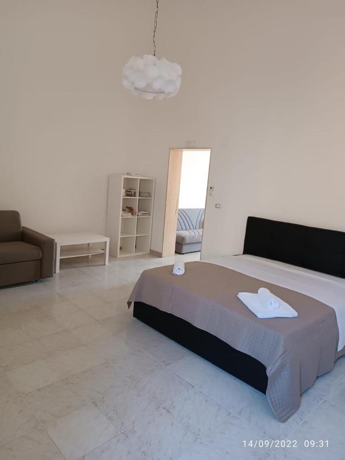 Di Fronzo Guest House T Triggiano Kültér fotó